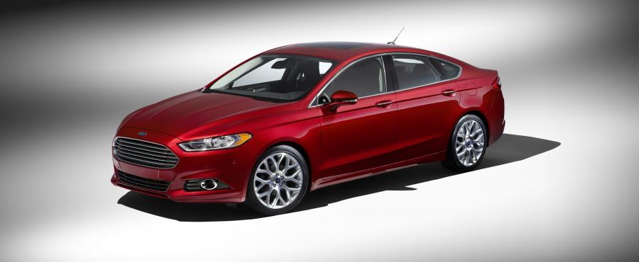  Ford Fusion 2013 года  (US) (фото 37 из 202)